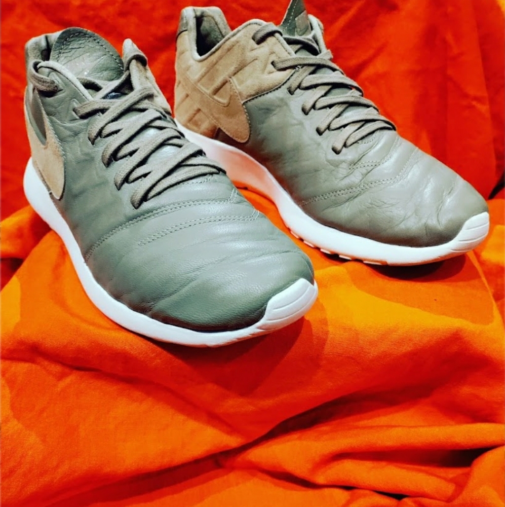 Men's sneakers sz 12